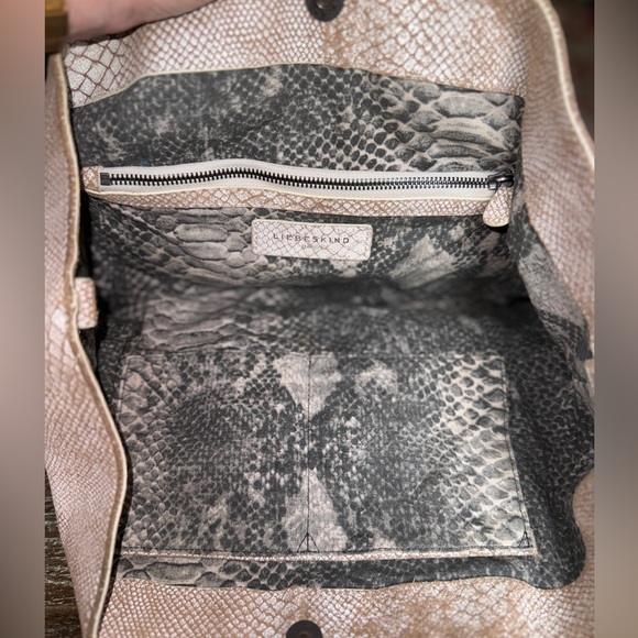 Liebskind Berlin snake embossed leather tote bag - Picture 9 of 13